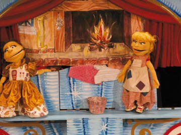 Cenicienta (Domingo 25 Sep - 12:00 y 18:00 horas) Público Familiar