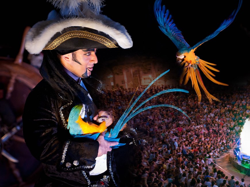 MAGO COBRA - PIRATA. DÓMINGO 12 NOVIEMBRE (12:00 Y 18:00 horas) Público Familiar